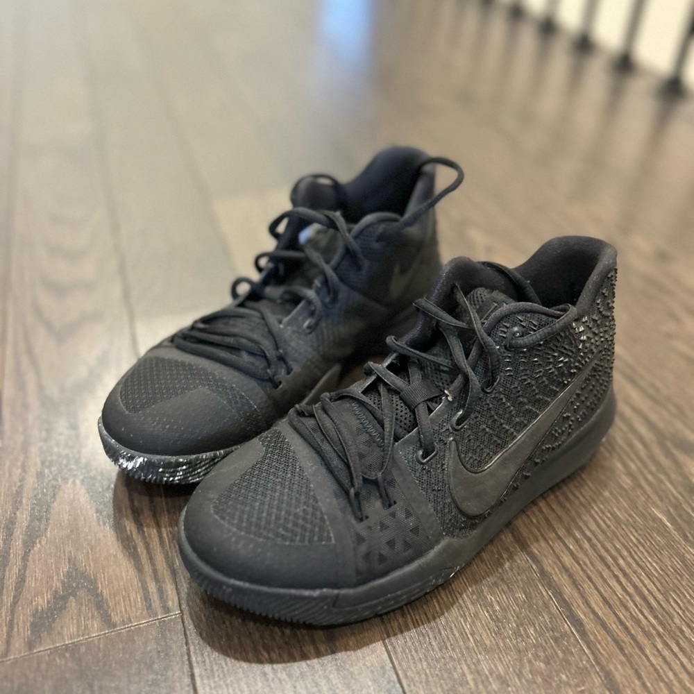 Nike Kyrie 3 Black marble basketball - Picture 6 of 11